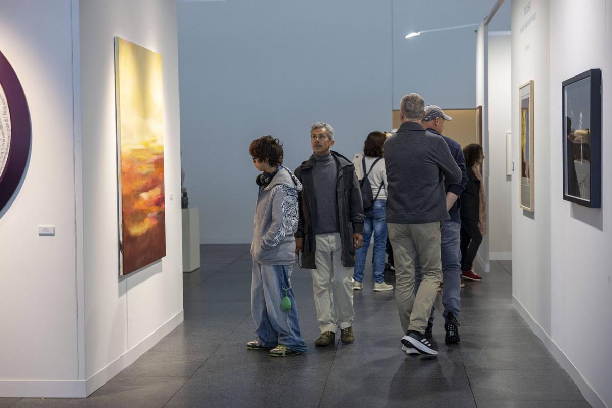 La feria Art Cologne Palma ha cerrado puertas en el palacio de congresos y ha registrado una gran afluencia de visitantes este domingo, en el que la entrada era gratuita para los residentes.