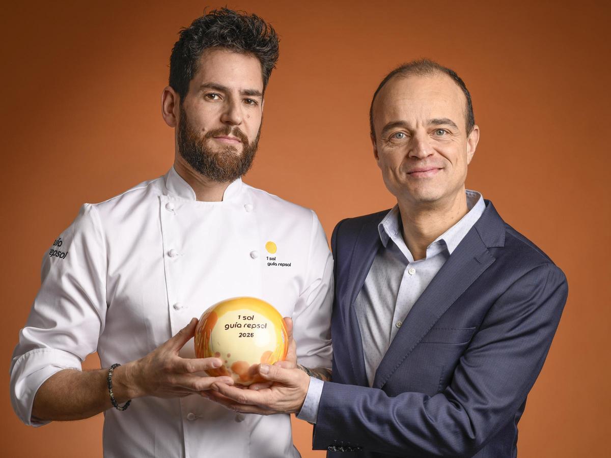 EMi, el restaurante dirigido por el chef Rubén Hernández Mosquero junto a su pareja artística, el sumiller Miguel Ángel Millán,  recibe su primer Sol en la Gala de Soles Guía Repsol  celebrada esta noche en Tarragona.