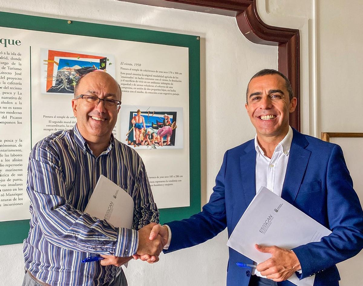 La ESSSCAN y la UNED de Lanzarote firman un convenio para impulsar acciones formativas conjuntas.