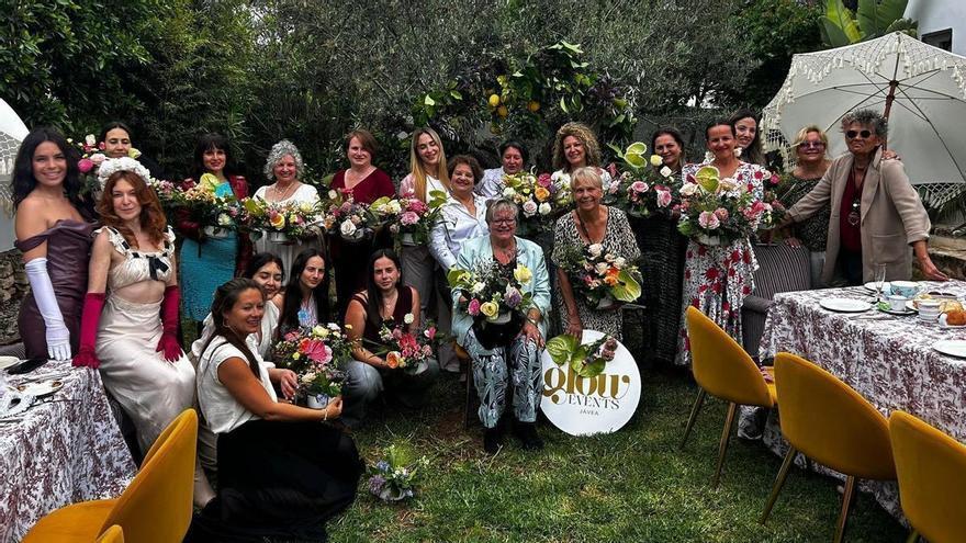 Una fiesta de época en Xàbia: el primer evento Bridgerton de la Marina Alta fue un éxito y recreó a la perfección el hechizo de la serie