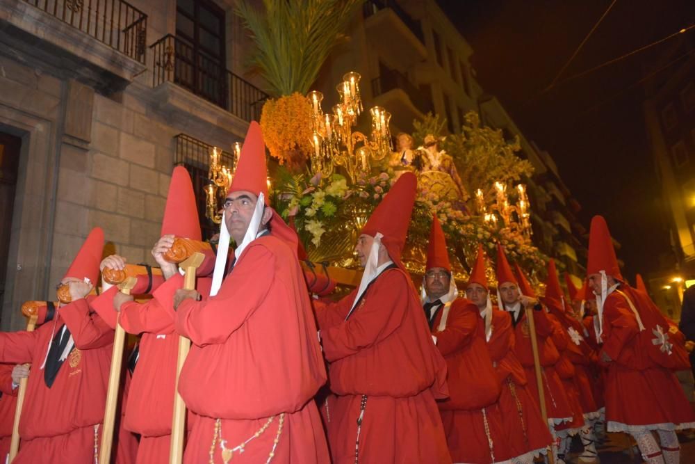 Sábado de Pasión:Procesión de la Caridad