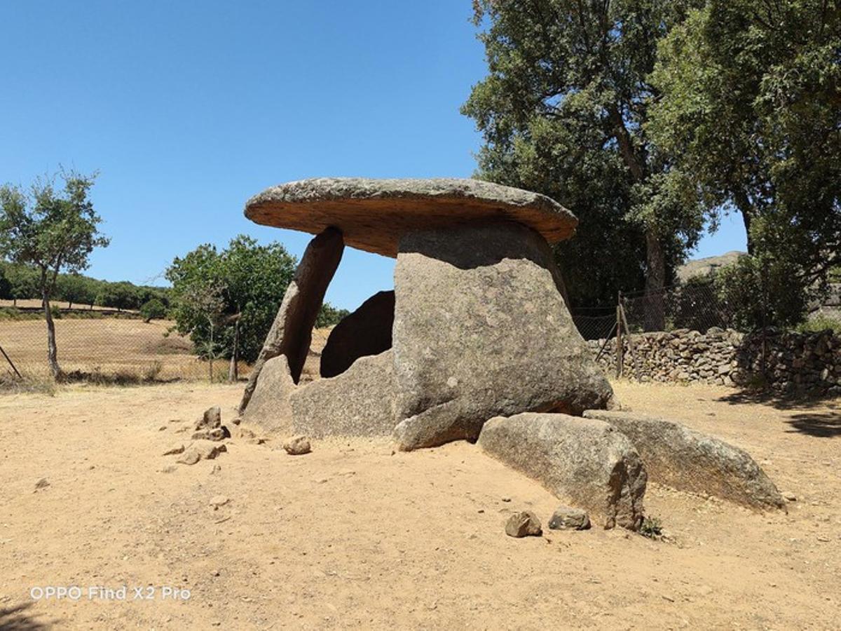Imagen del Dolmen de El Mellizo.