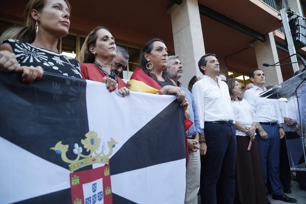 Miles de cordobeses arropan a Ceuta