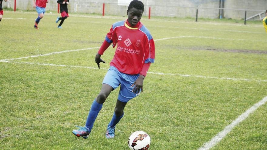 Abdoulaye, durante un partido de Liga. // FDV