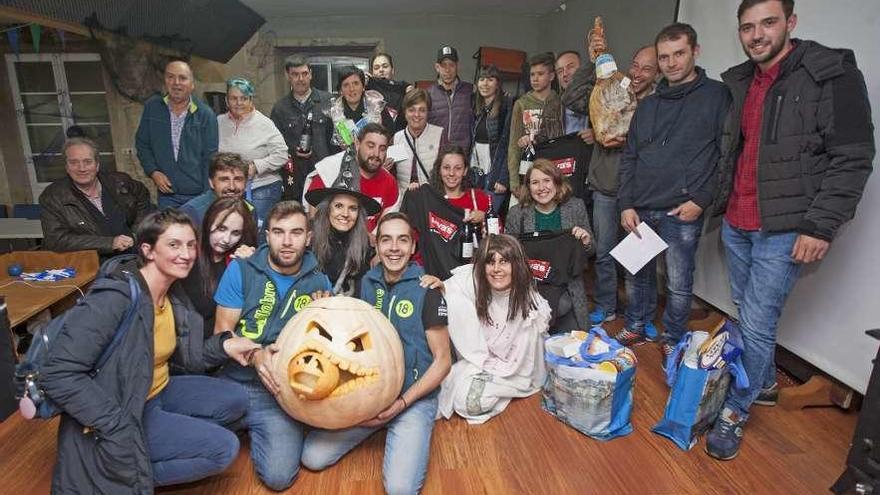 La comisión de Callobre celebra el último bingo del año