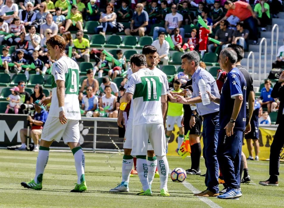 Debacle del Elche ante el colista