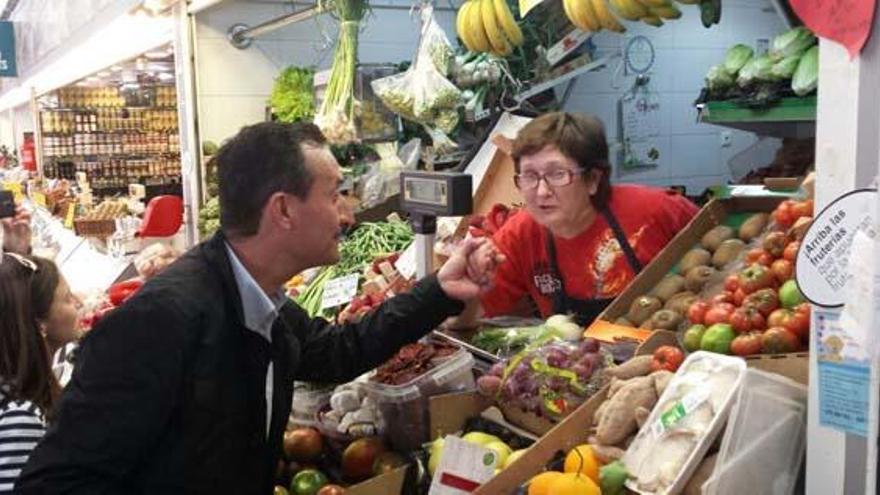 González asegura que el pequeño comercio de Elche necesita un plan de estímulo