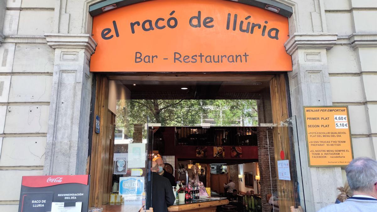 Fachada del restaurante El Racó de Llúria.