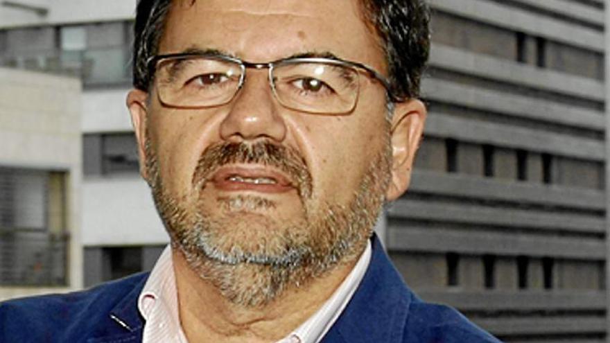 ciudadan-a-y-defensa-conferencia-del-profesor-librado-carrasco