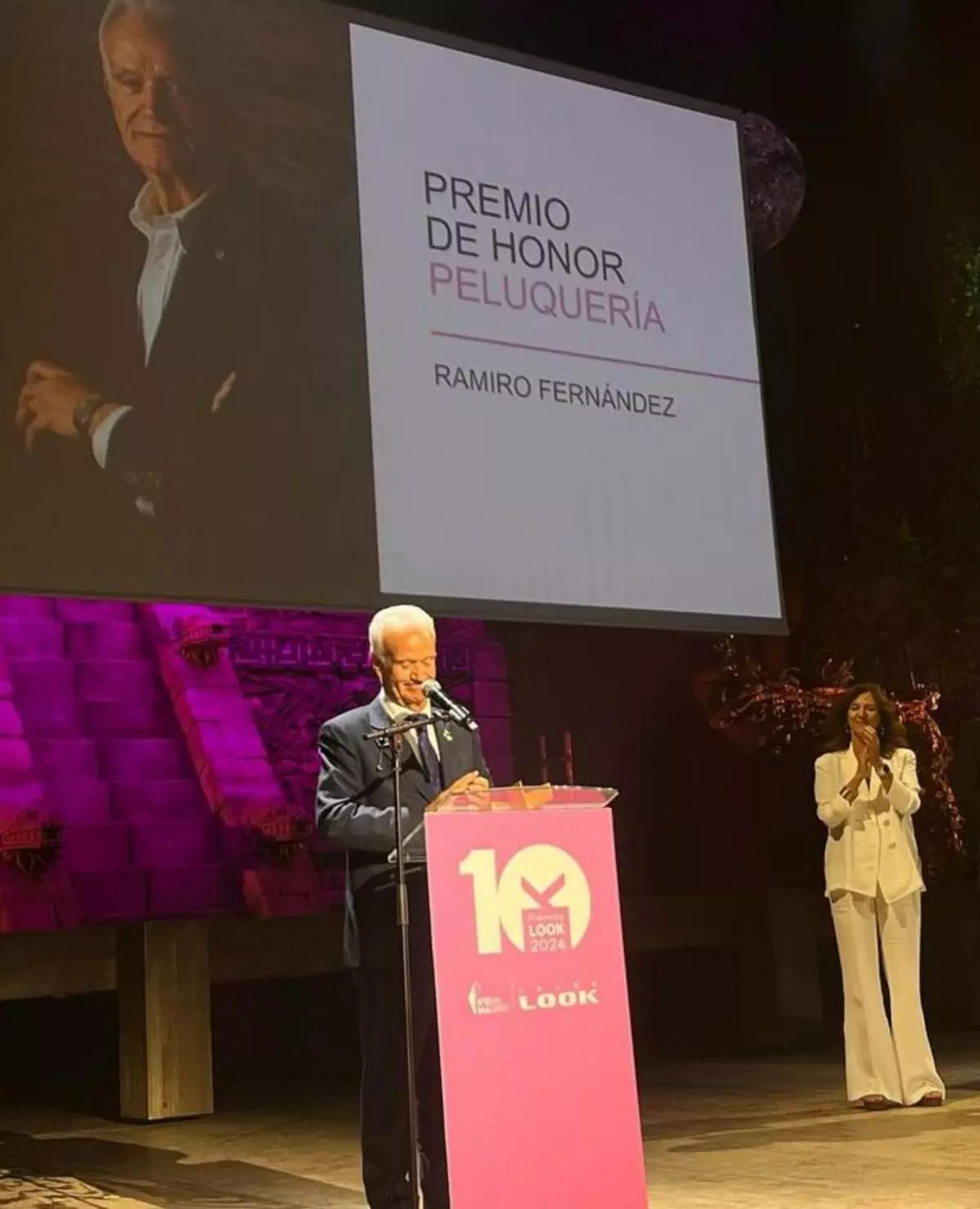 Oviedo triunfa por su estética: Ramiro Fernández recoge un premio por su carrera en la gala "Salón Look"