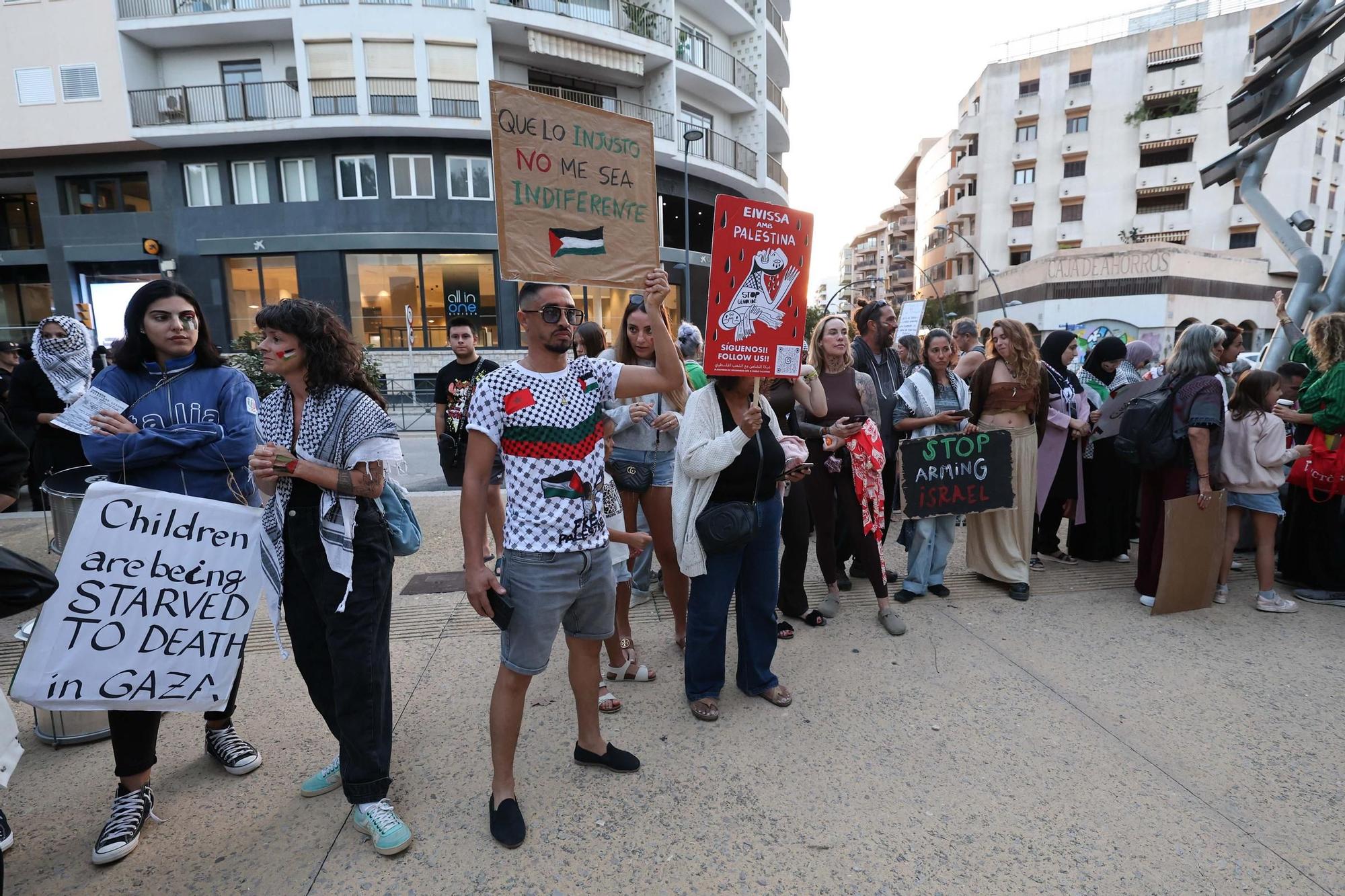 Manifestación en Ibiza en solidaridad con el pueblo palestino