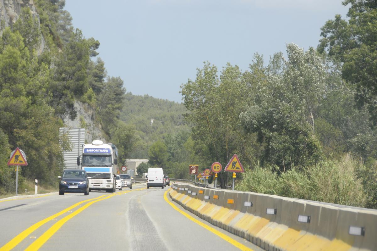 Treballs per posar la mitjana entre Sant Vicenç i Castellgalí, el 2015