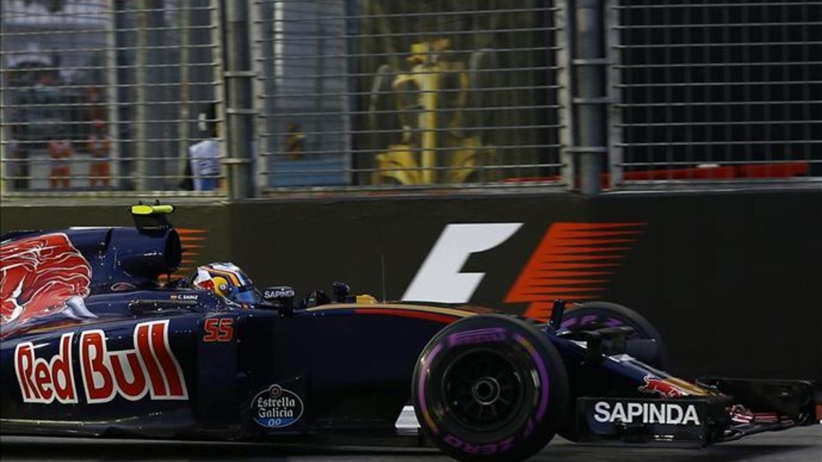 Carlos Sainz, durante la sesión de calificación en Singapur