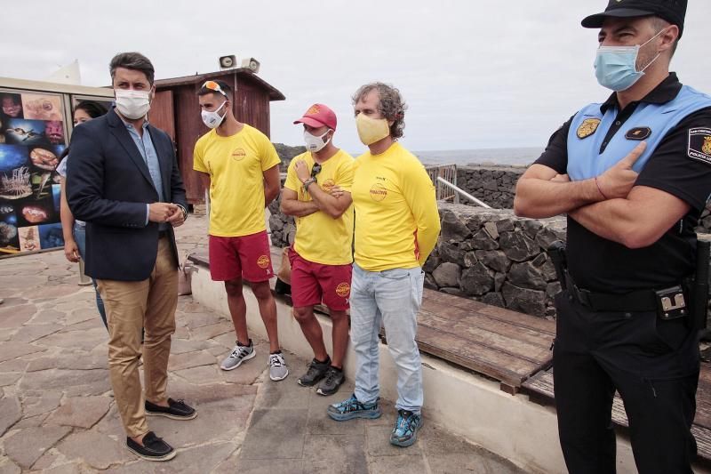 Visita del alcalde de La Laguna al charco de Jover (Tejina) | 06/08/2020  | 06/08/2020 | Fotógrafo: María Pisaca Gámez