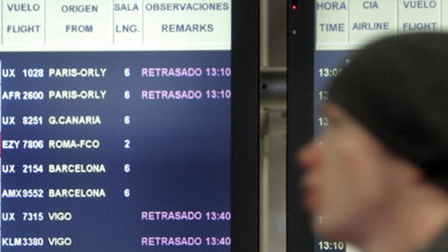 La Unión Sindical de Controladores Aéreos (USCA) ha advertido de que la plantilla en los aeropuertos españoles, y en especial en Madrid-Barajas, es insuficiente y que cualquier incidente que se pueda producir hoy excede de su responsabilidad.