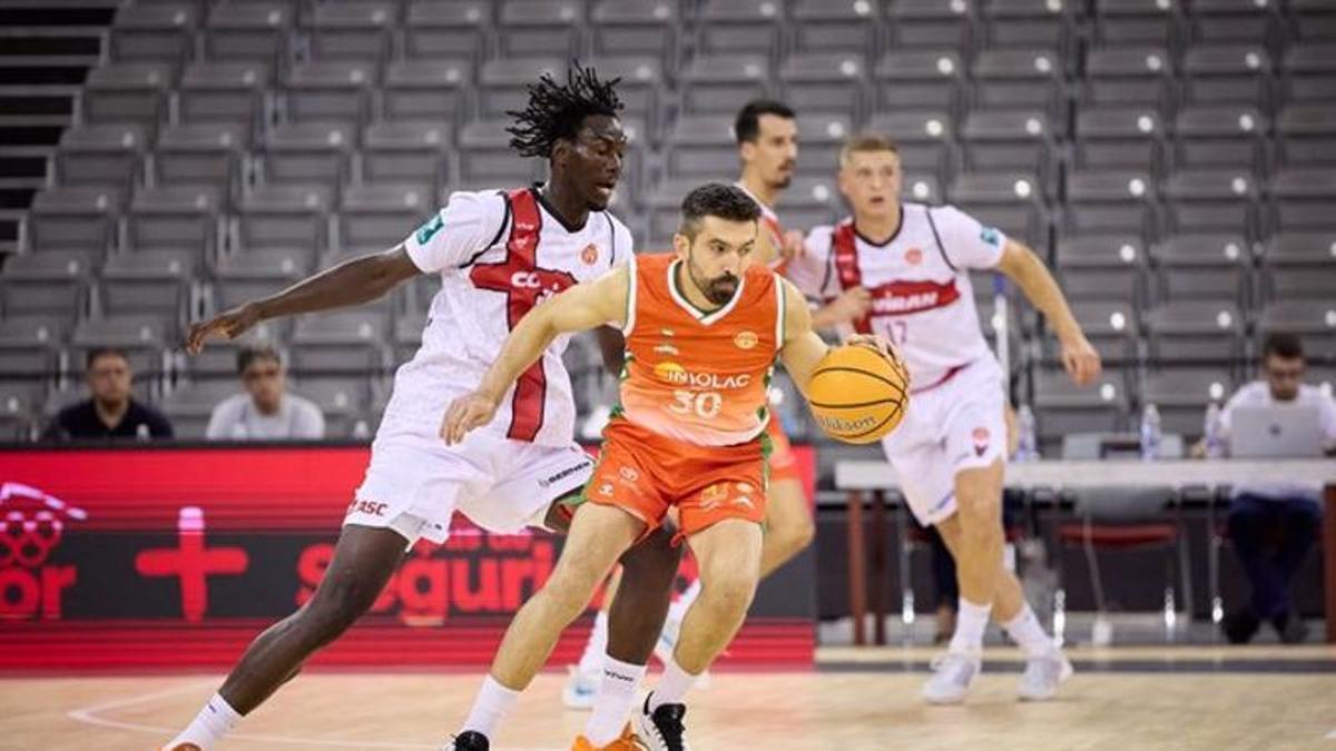 El Caja 87 ganó en Granada al Covirán.