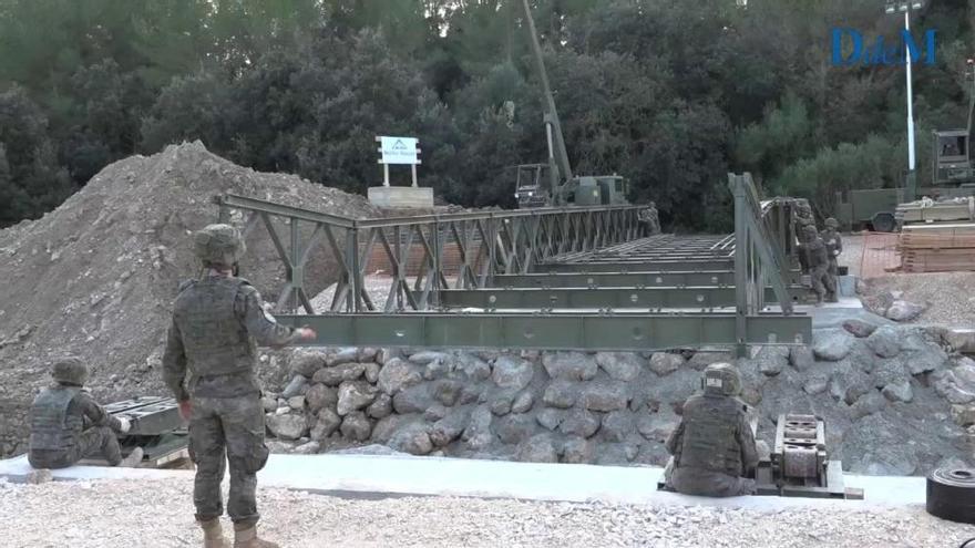 El Ejército levanta un puente provisional en la carretera de Artà
