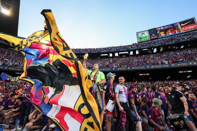 Las imágenes de la despedida de Jordi Alba, Busquets... ¡y el Camp Nou!