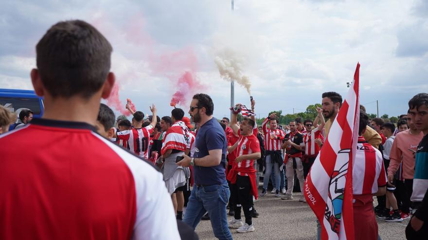 GALERÍA | Ambiente de play-off en el Ruta de la Plata ante el Zamora CF - Alavés B