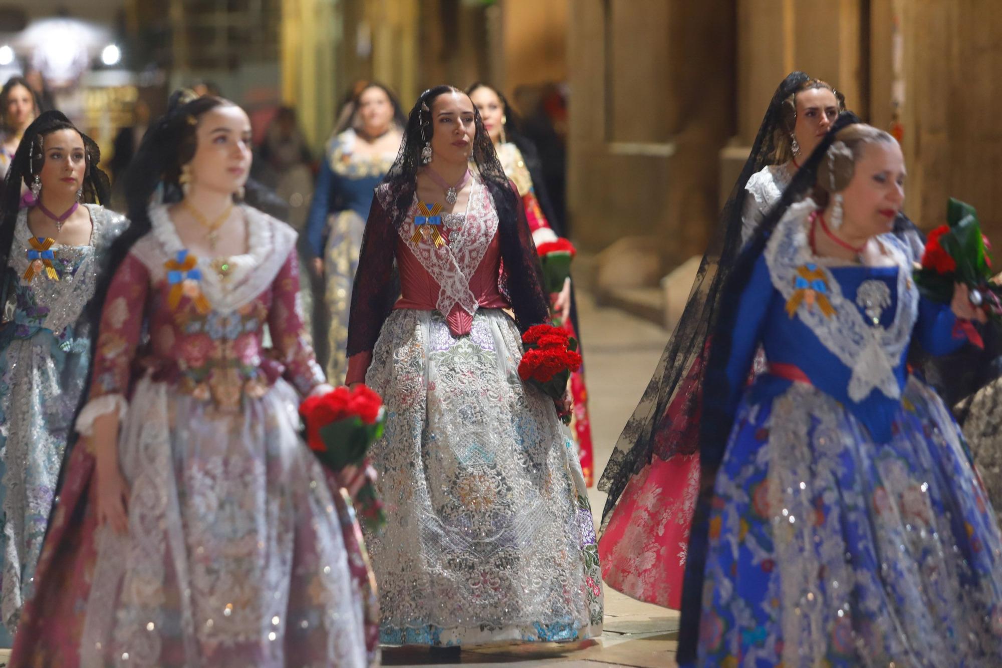 Búscate en el segundo día de la Ofrenda en la calle San Vicente entre las 24 y la 1 horas