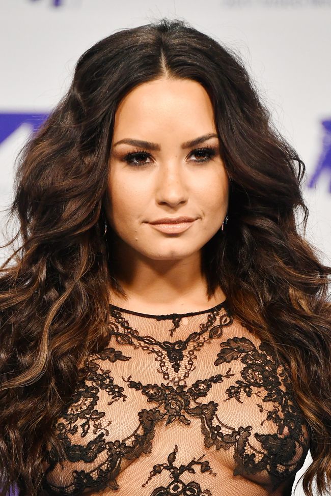 'Beauty look' de Demi Lovato en los MTV Video Music Awards 2017