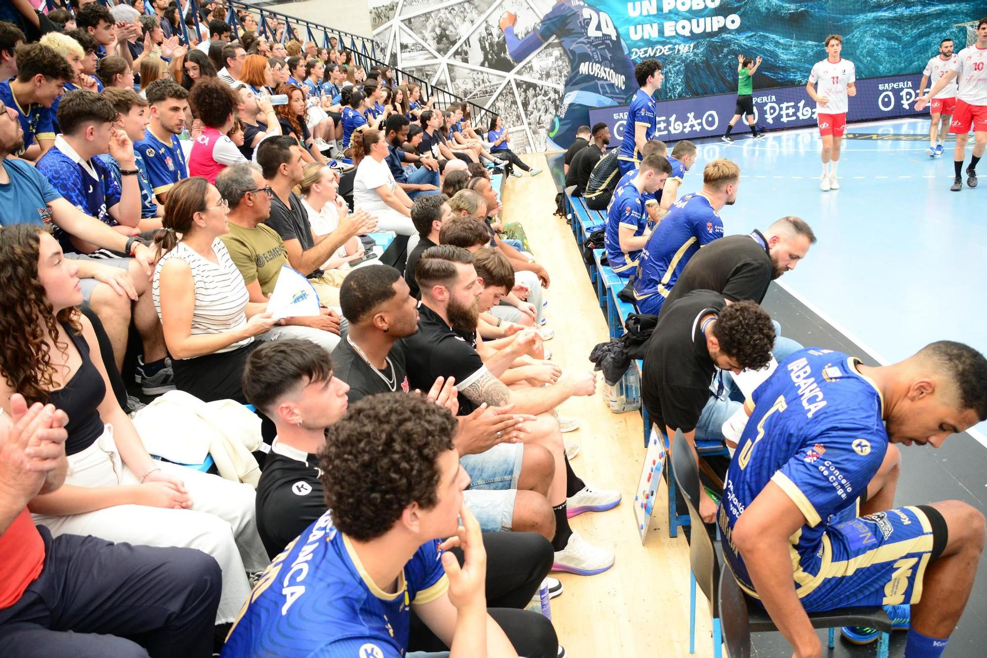 La permanencia del Frigoríficos del Morrazo y la despedida de Moisés Simes