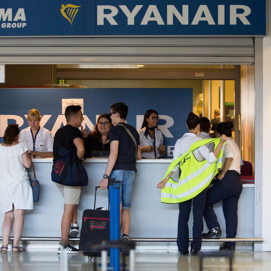 Mostrador de la compañía en el aeropuerto de Ibiza.