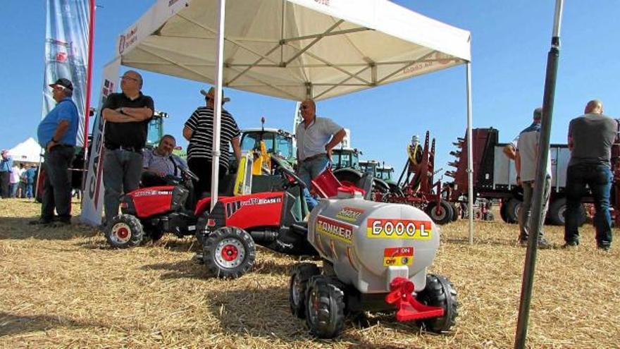 Imatge de l&#039;Agrofira, novetat de la festa major, que va obrir portes ahir per als professionals