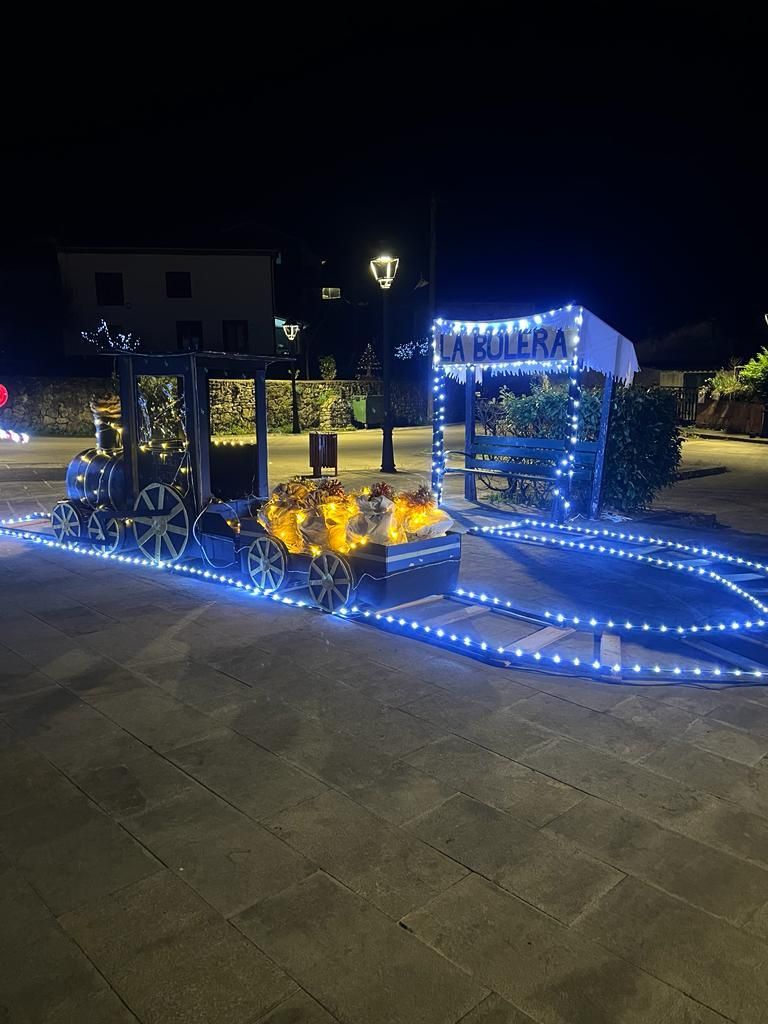 Premios para los vecinos que "prenden" la Navidad en Caravia