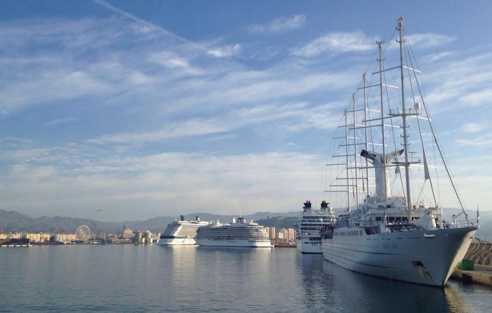 Hasta siete buques coinciden en el Puerto de Málaga este miércoles, 27 de abril