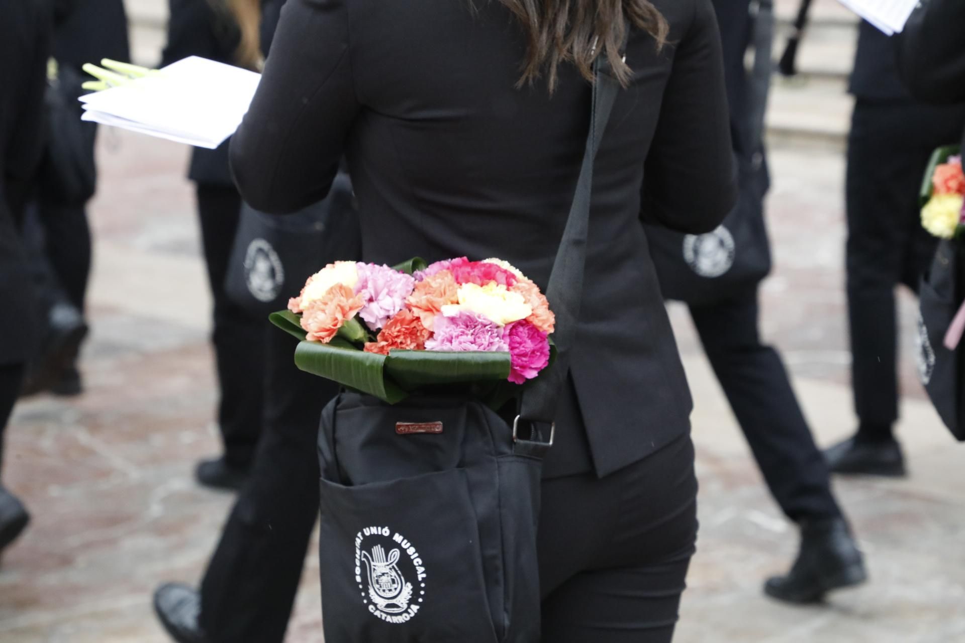 Búscate en el primer día de Ofrenda por la calle Quart (entre las 115.30 y las 17.00 horas)