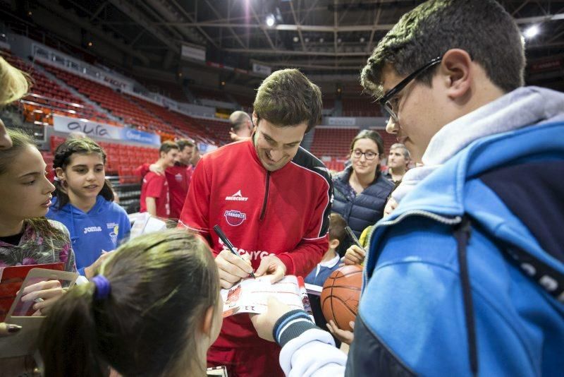 Entrenamiento a puerta abierta del Tecnyconta Zaragoza