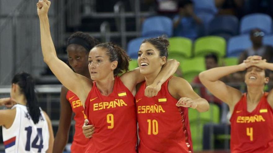 Espanya debuta amb victòria enfront d&#039;una dura Sèrbia