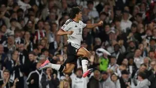 Gonzalo ya es ídolo para la afición del Fulham
