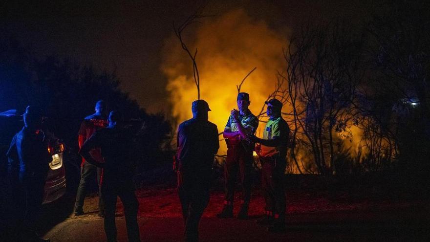Quedan estabilizados los cinco incendios de más de 20 hectáreas de Galicia