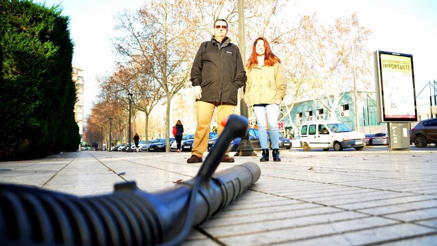 Los sopladores de limpieza viaria multiplican la contaminación del aire