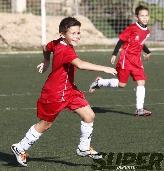 FÚTBOL BASE: Un día en Godella