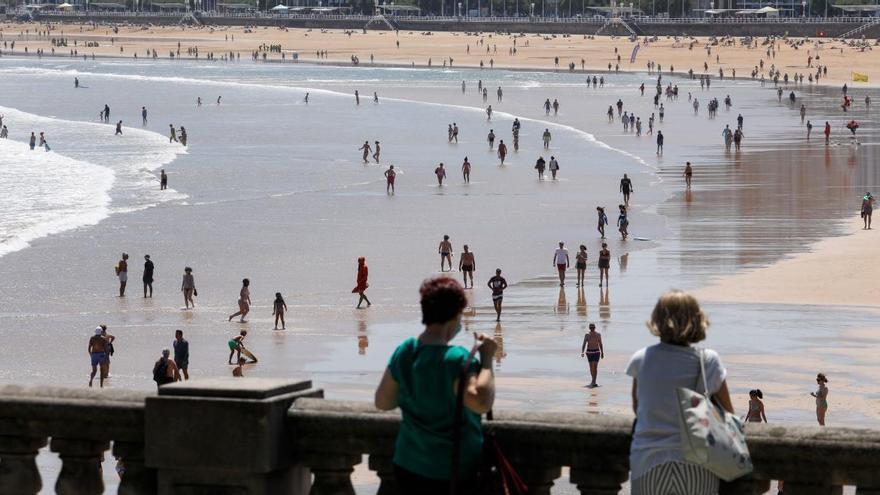 El agosto más atípico: calor por encima de 35 grados, el doble de lluvia y hasta nieve