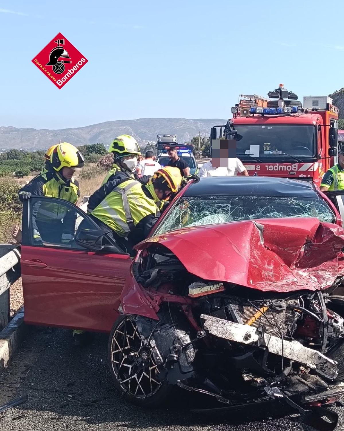 Un vecino de Dénia muere en una colisión frontal en la N-332 a su paso por El Verger