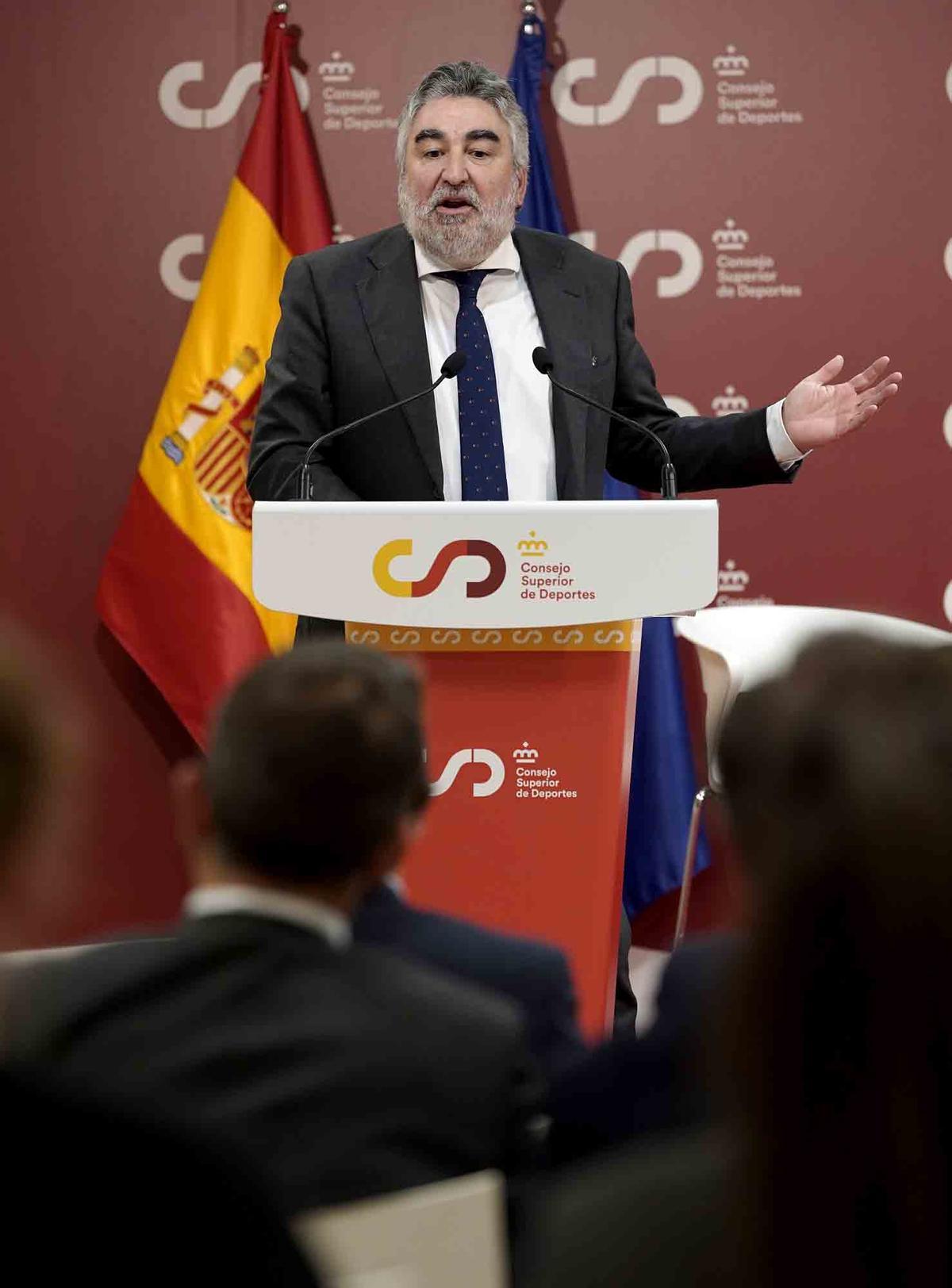 Alicante estrenará el Foro Ferrándiz con Emilio Butragueño, Juan Antonio Corbalán y el documental “Pedro Ferrándiz, la leyenda”