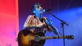 Antonio López 'Noni', cantante de Lori Meyers: «El Atlantic Fest es uno de los festivales consagrados por cartel y organización»