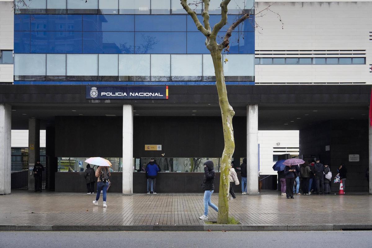 Sede de la Policía Nacional en Barcelona en La Verneda