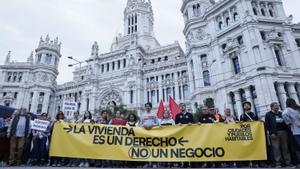 Miles de ciudadanos se manifiestan en Madrid por el derecho a una vivienda digna