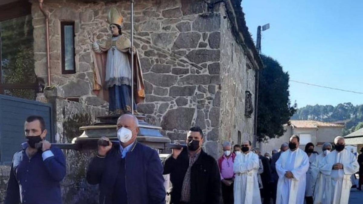 Un momento de la procesión de O Grove. |  // CEDIDA