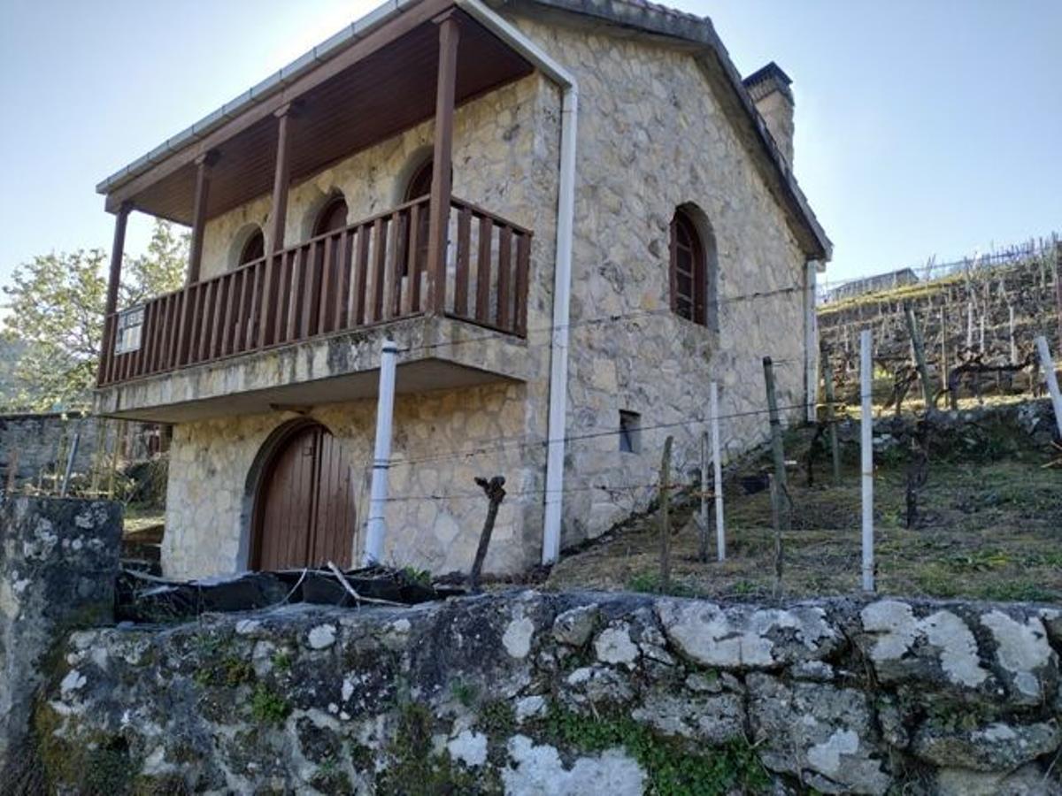 Casa en venta en Chantada, Lugo.