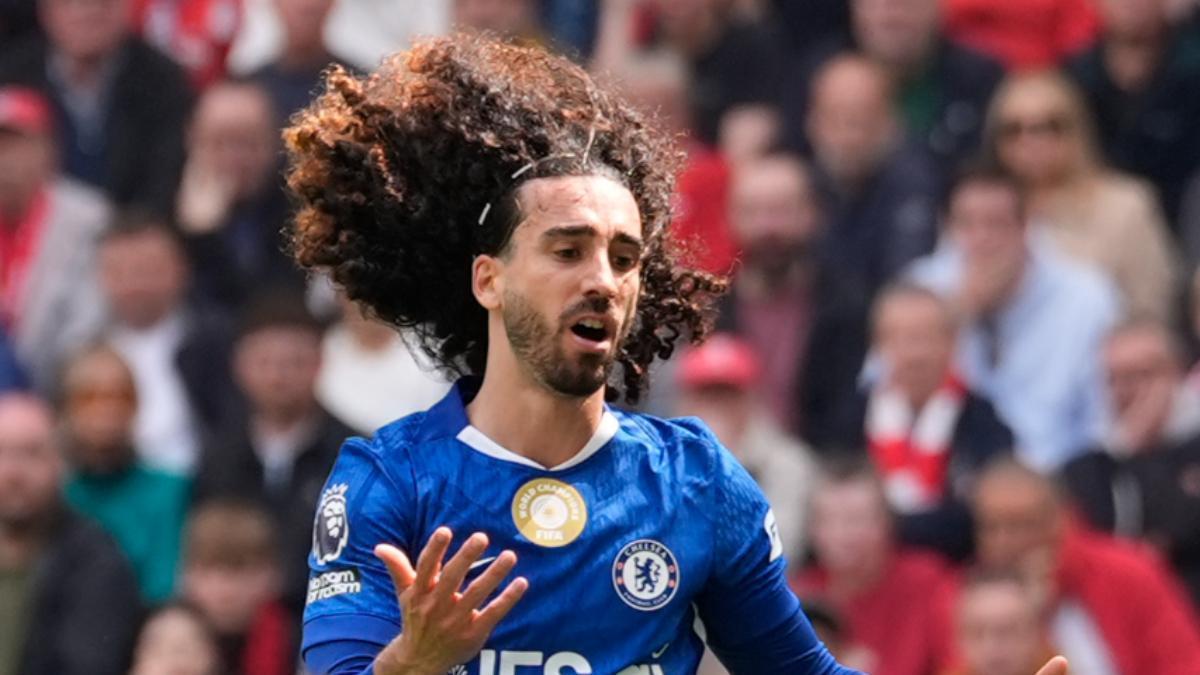¿Si hubiera una llamada del Barça le costaría decir que no? Cucurella responde