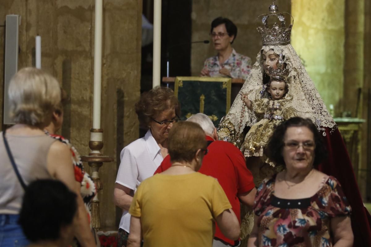 Martes 13: besamanos de la Virgen de los Remedios