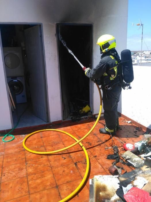 Incendio de un cuarto trastero en Ingenio