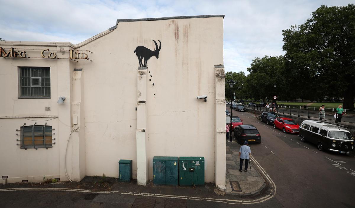 La nueva obra del artista urbano Banksy en el barrio de Richmond, al suroeste de Londres