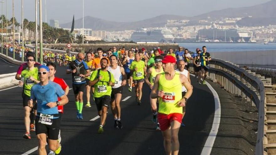 Kenia impone su ley en el Gran Canaria Maratón